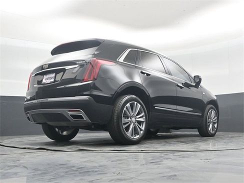 Used 2025 Cadillac XT5 Premium Luxury image 40