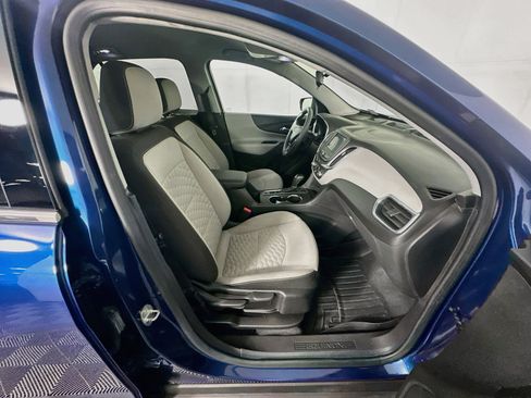 Used 2020 Chevrolet Equinox LT FWD image 28