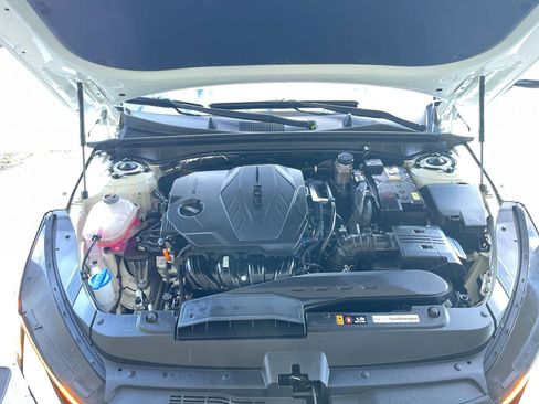 Used 2025 Kia K5 LXS image 33