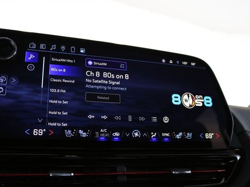 Used 2025 Chevrolet Silverado EV RST image 49