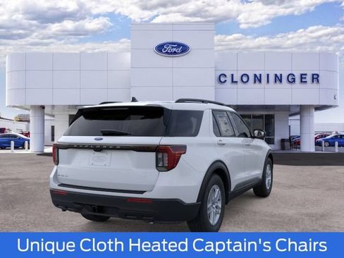 New 2026 Ford Explorer Active RWD image 8