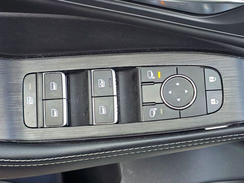 Used 2025 Nissan Rogue SL w/ Tech Package AWD/4WD image 13