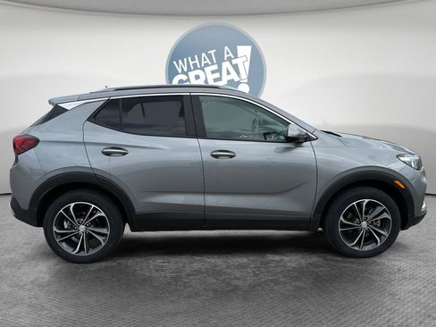 Used 2023 Buick Encore GX Select w/ Safety Package II AWD/4WD image 2