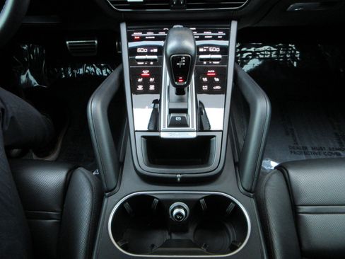 Used 2021 Porsche Cayenne GTS AWD/4WD image 50