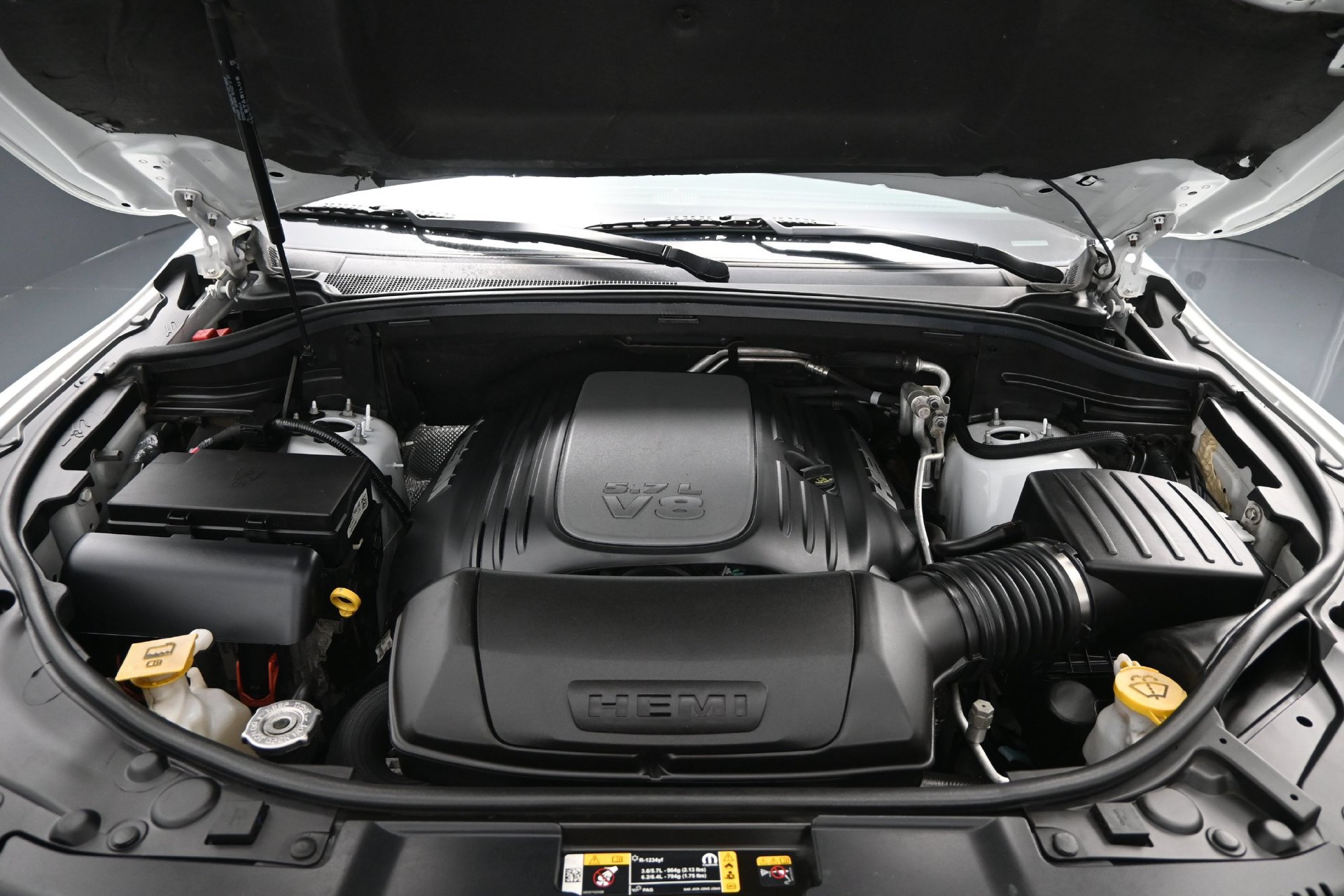 Used 2022 Dodge Durango R/T w/ Blacktop Package AWD/4WD image 13
