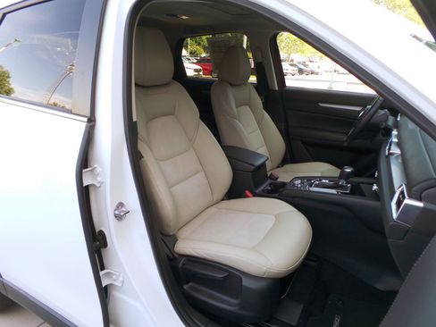 Used 2019 MAZDA CX-5 Touring FWD image 19