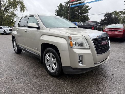 Used 2015 GMC Terrain SLE w/ LPO, Protection Package image 3
