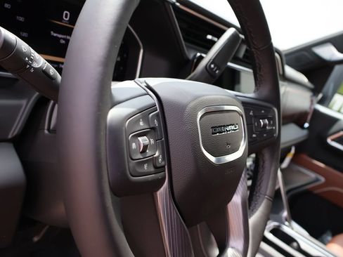 New 2026 GMC Sierra 3500 Denali Ultimate AWD/4WD image 21