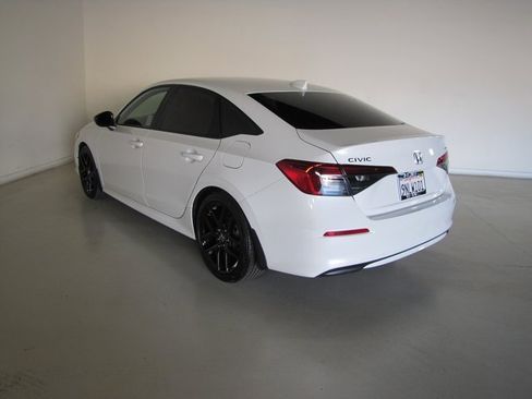 Certified 2024 Honda Civic Sport image 21