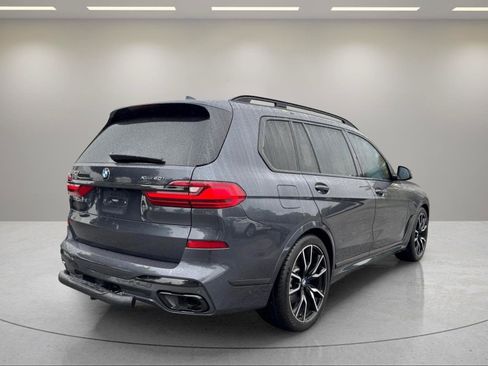 Used 2020 BMW X7 xDrive40i w/ M Sport Package AWD/4WD image 5