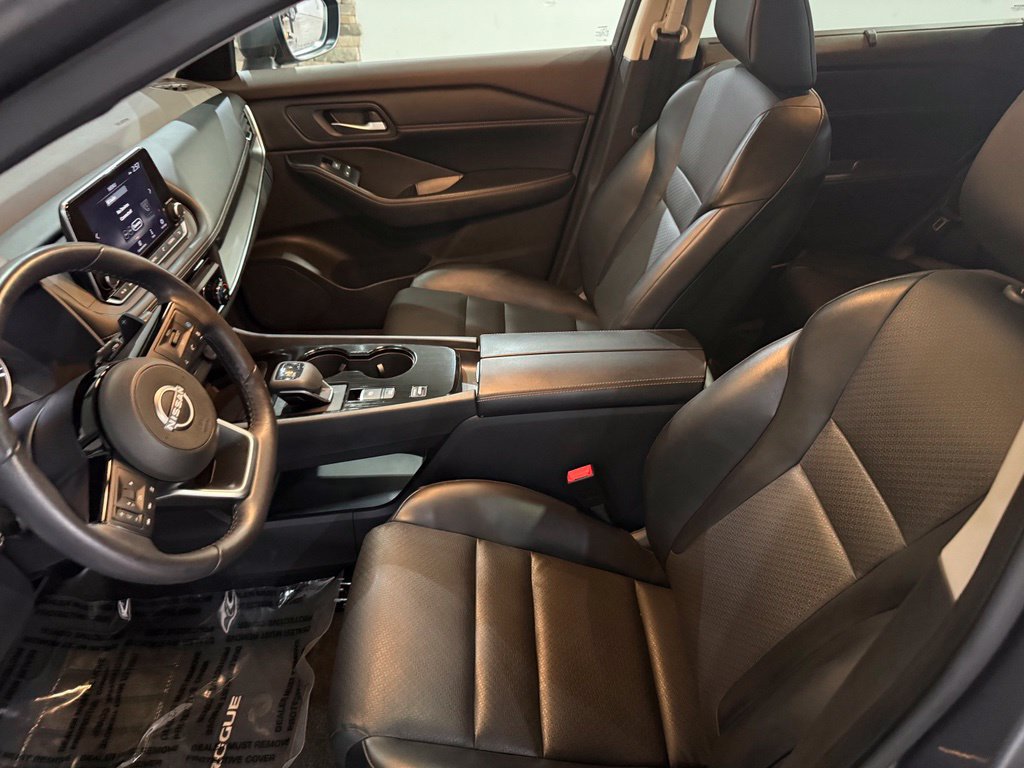 Certified 2023 Nissan Rogue SV w/ SV Premium B Package FWD image 8