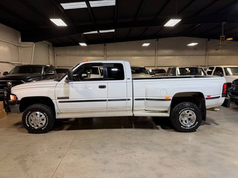 Used 1999 Dodge Ram 3500 Truck 4x4 Quad Cab image 6