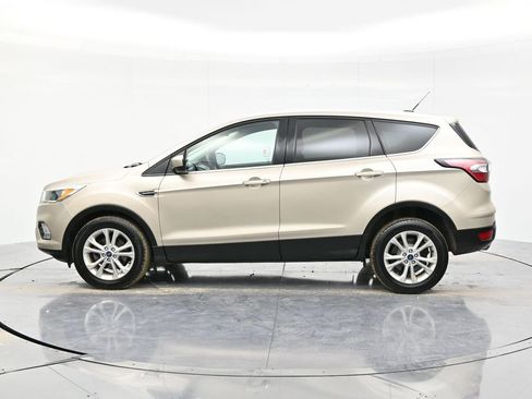 Used 2017 Ford Escape SE w/ SE Cold Weather Package image 8