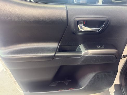 Used 2021 Toyota Tacoma Limited w/ Nightshade Package image 27