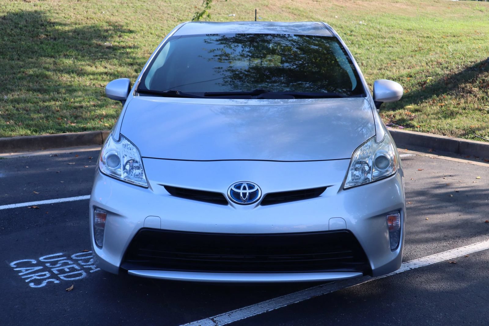 Used 2013 Toyota Prius Four FWD image 2