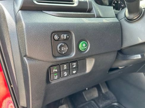 Used 2025 Honda Ridgeline TrailSport image 16