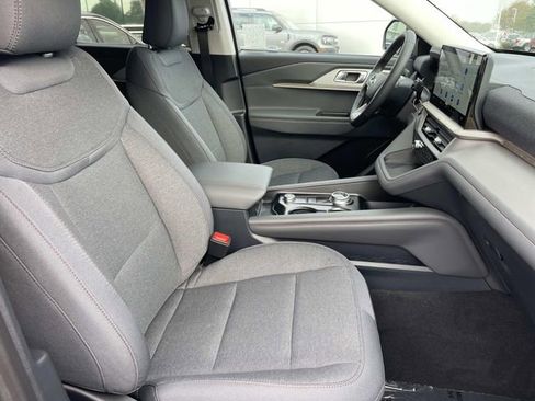 New 2026 Ford Explorer Active image 24