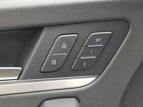 Used 2019 Audi SQ5 Premium Plus AWD/4WD image 26