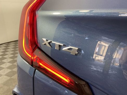 Used 2025 Cadillac XT4 Premium Luxury w/ Cold Weather Package image 33