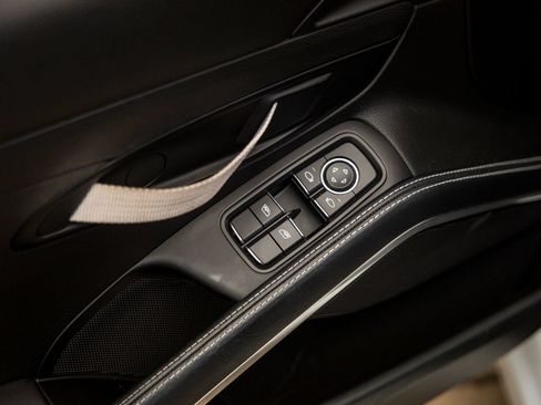 Certified 2018 Porsche 911 Carrera T RWD image 24