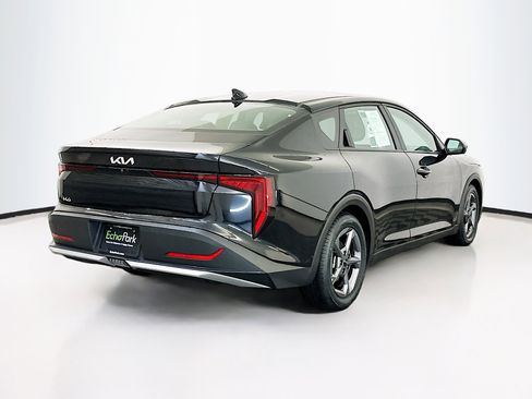 Used 2025 Kia K4 LXS image 9