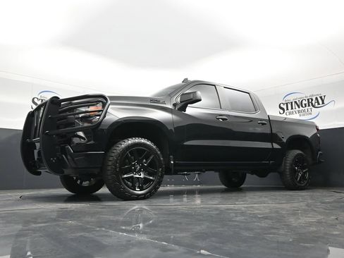 Used 2025 Chevrolet Silverado 1500 Custom Trail Boss w/ Midnight Edition AWD/4WD image 22