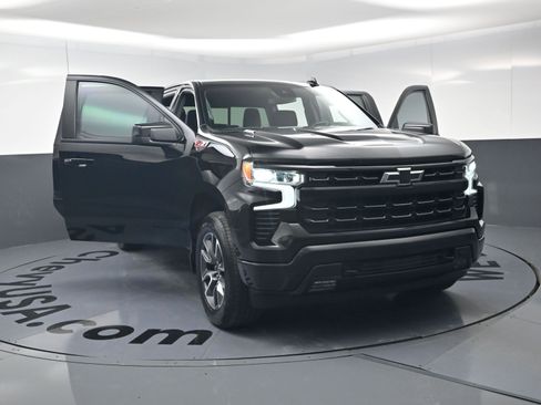 Used 2022 Chevrolet Silverado 1500 RST AWD/4WD image 23