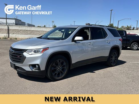 Used 2020 Chevrolet Traverse RS image 1