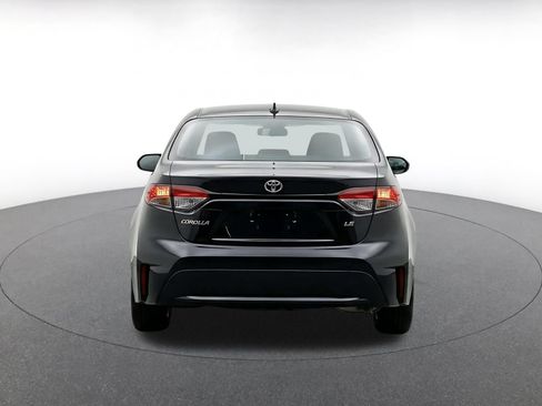 Used 2025 Toyota Corolla LE FWD image 6