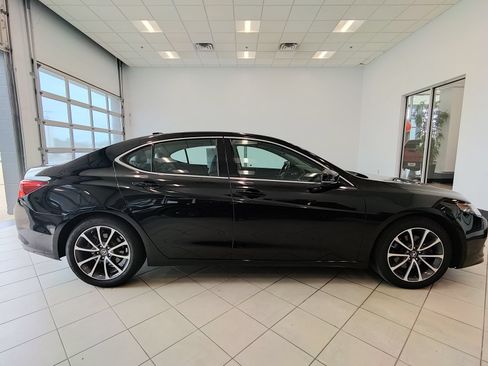 Used 2015 Acura TLX V6 SH-AWD w/ Technology Pkg image 2