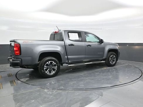 Used 2022 Chevrolet Colorado Z71 AWD/4WD image 7