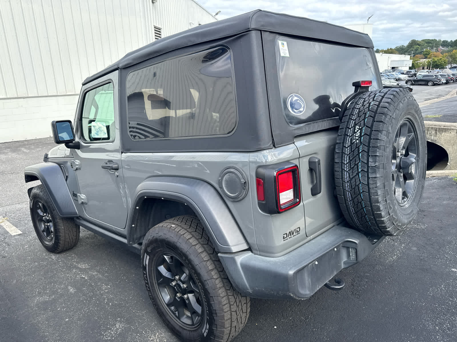 Used 2021 Jeep Wrangler Sport AWD/4WD image 7