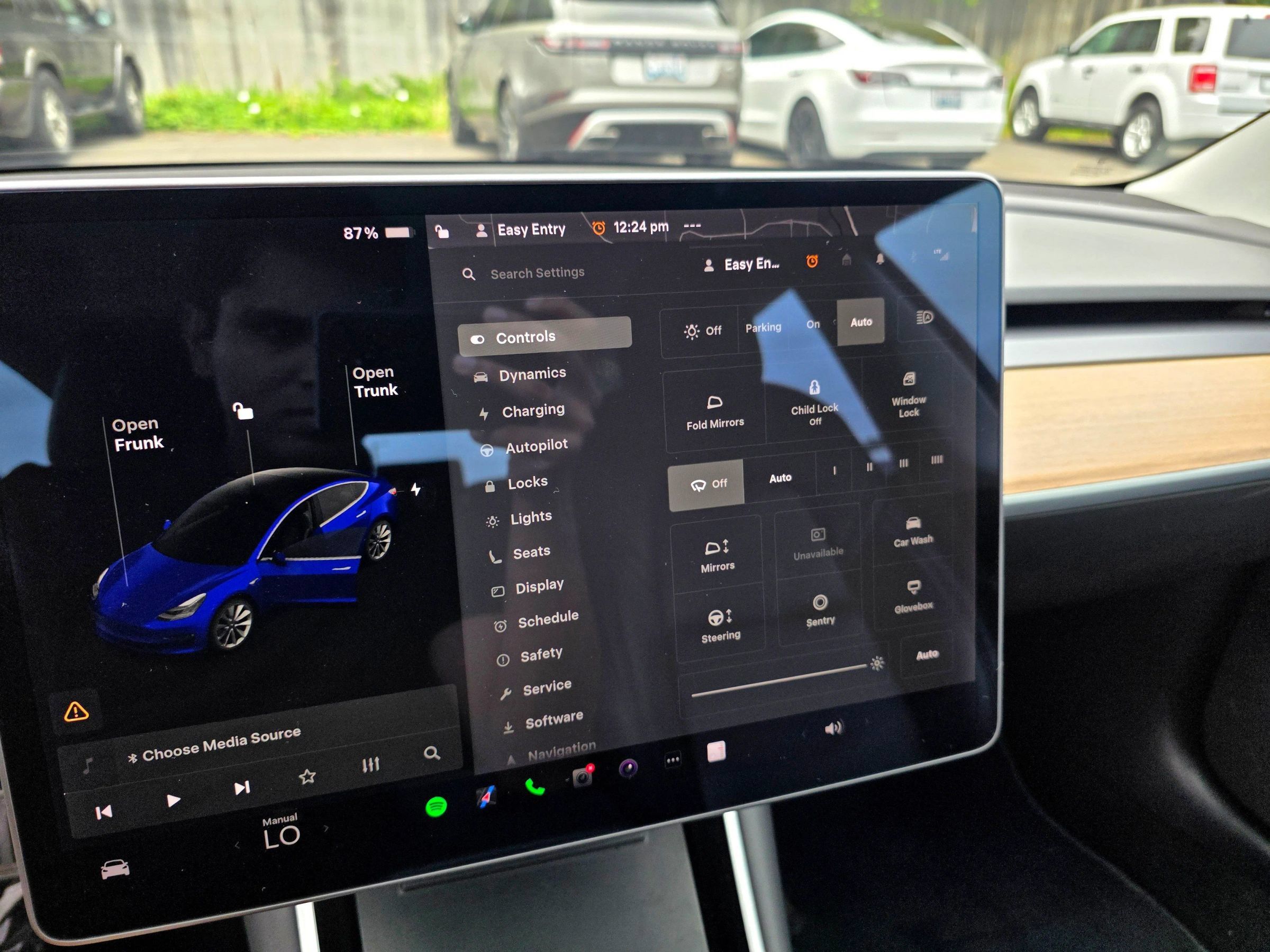 Used 2018 Tesla Model 3 Long Range RWD image 28