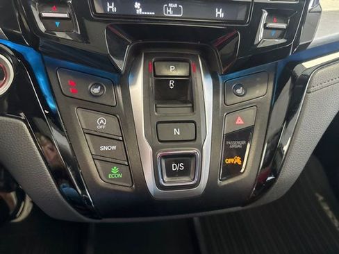 Used 2021 Honda Odyssey Touring image 21