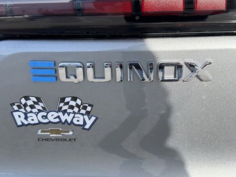 New 2026 Chevrolet Equinox EV LT image 19