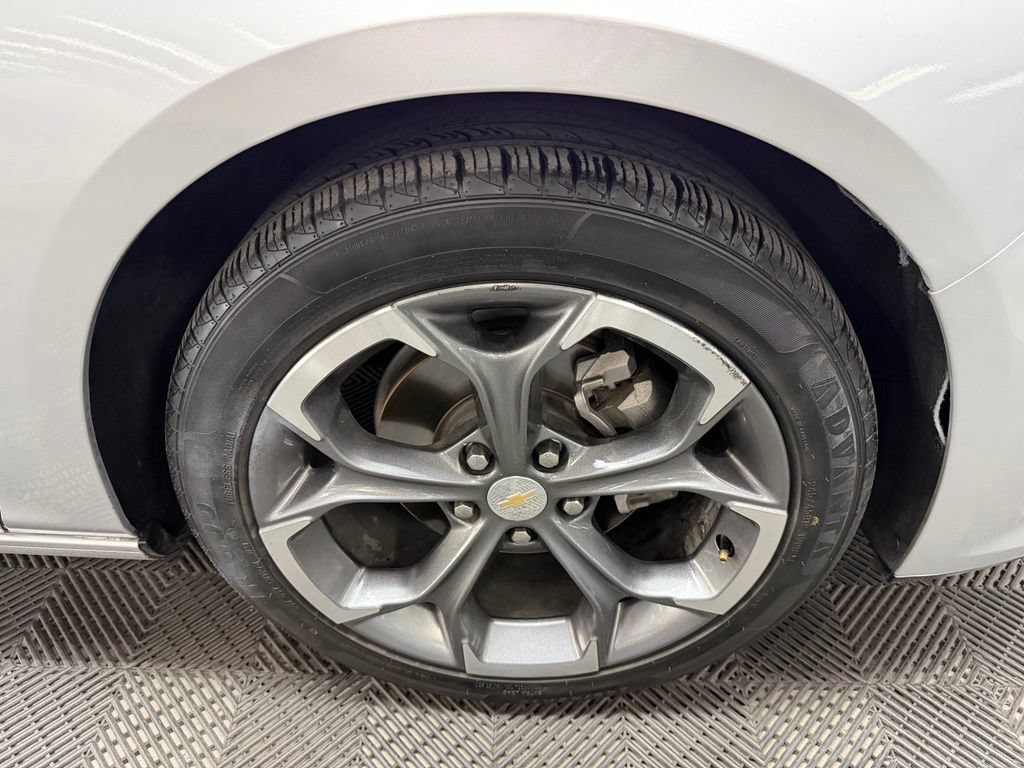 Used 2022 Chevrolet Malibu LT FWD image 18