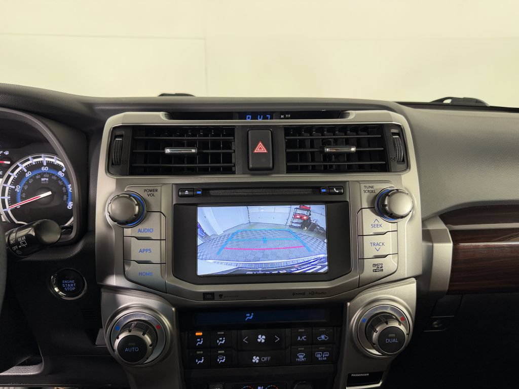 Used 2018 Toyota 4Runner Limited AWD/4WD image 32