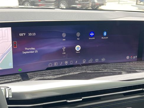 New 2026 Cadillac Escalade IQL Luxury image 18