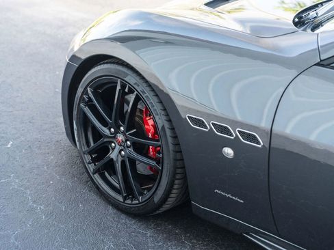 Used 2017 Maserati GranTurismo Sport RWD image 10