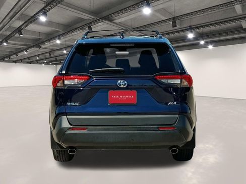Used 2024 Toyota RAV4 XLE Premium image 15