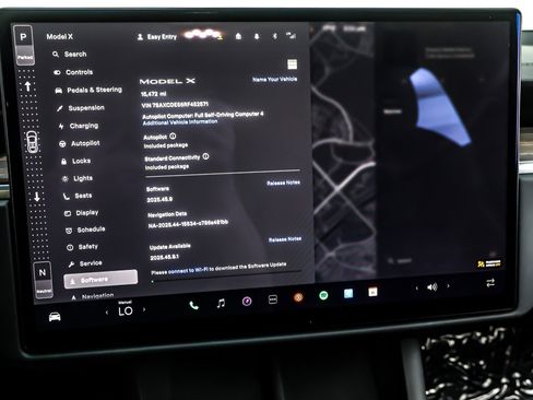 Used 2024 Tesla Model X image 20