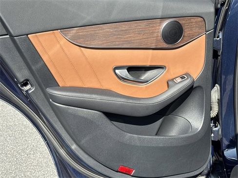 Used 2022 Mercedes-Benz GLC 300 GLC 300 image 22