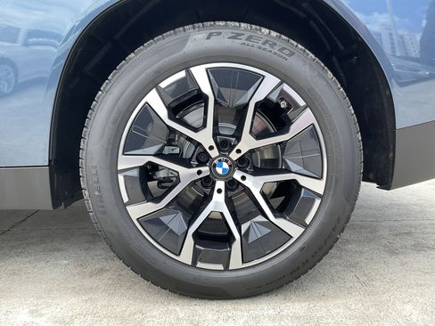 New 2026 BMW X3 xDrive30 w/ Premium Package AWD/4WD image 7