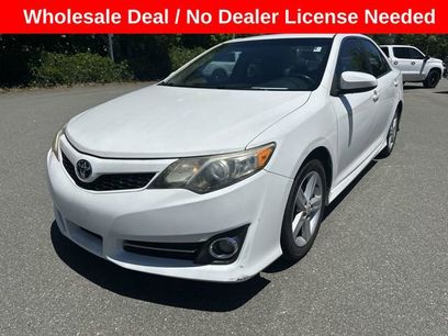 Used 2012 Toyota Camry SE w/ Leather Pkg