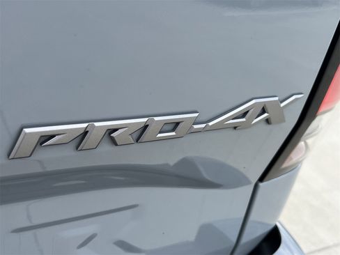 Used 2023 Nissan Frontier PRO-4X w/ Pro Convenience Package image 6