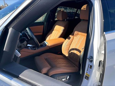 Used 2023 BMW X6 xDrive40i image 36