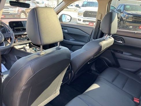 Used 2023 Nissan Rogue SL w/ SL Premium Package AWD/4WD image 24
