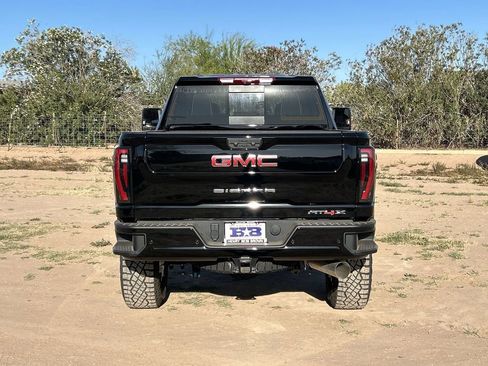 New 2026 GMC Sierra 2500 AT4X image 7
