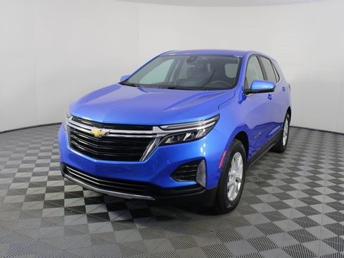 Used 2024 Chevrolet Equinox LT w/ LPO, Floor Liner Package image 21