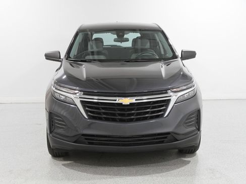 Certified 2022 Chevrolet Equinox LS image 2